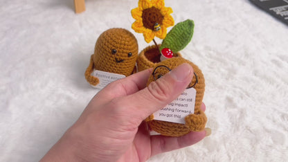 Figurinha Alegre de Batata Feita à Mão para Mesa com Cartão Personalizável, Plantinhas em Jardininha em Miniatura - Perfeita para Decoração de Casa, Presentes, Motivação e Ocasiões Especiais