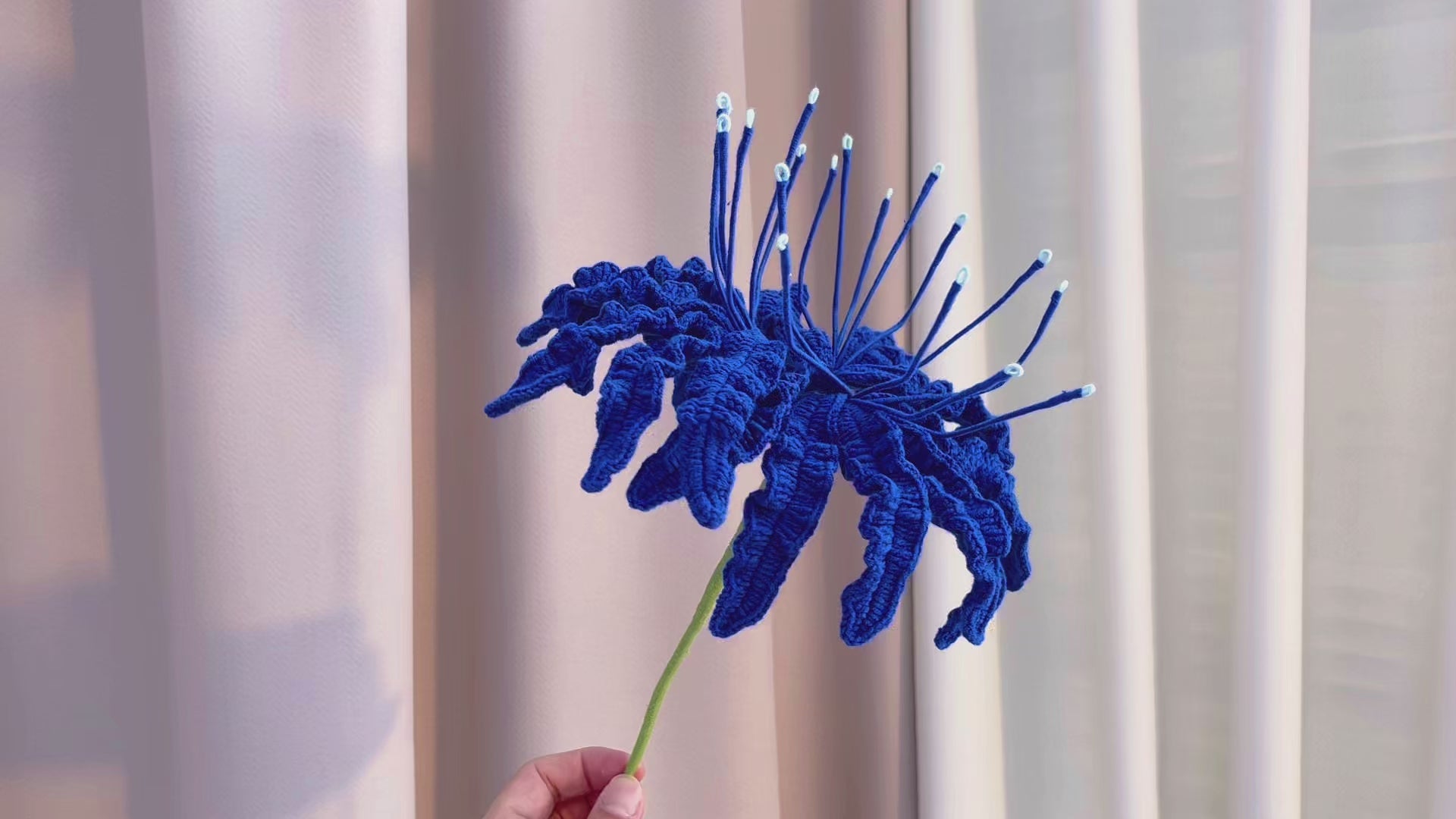 Handmade Crochet Red/Blue Spider Lily (Lycoris Radiata) - Ultra