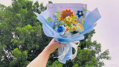 [Shipped from AU] Handmade Sunflower Crochet Bouquet Arrangement with Rose, and Cream Puff with Money Leaf and Baby's Breath – Perfect Allergy-Friendly Gift for Birthday Anniversary Get Well – Available in Pink, Blue, and Yellow Wrapping