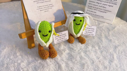 Peluche Principino Pistacchio Uncinetto Fatto a Mano – Bambola di Noci a Maglia con Messaggio Ispiratore, Regalo di Compleanno Personalizzabile, Natale, Laurea, Baby Shower