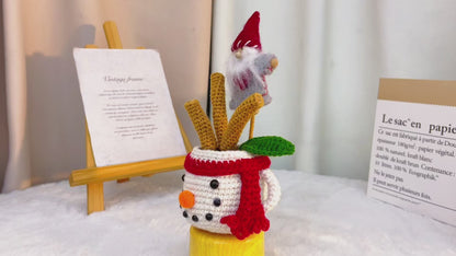 Handmade Crochet Christmas Snowman Potted Cup  – Christmas Gift, Xmas Desk Decor, Winter Home Decoration, Holiday Table Ornament, Festive Centerpiece