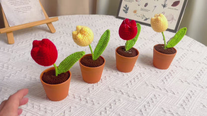 Pianta di tulipano a maglia fatta a mano - Finto fiore realistico - Decorazione unica per la casa - Regalo perfetto per gli amanti delle piante - Fatto a mano su misura