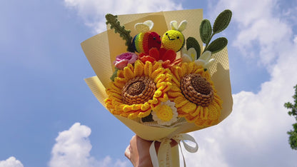 Rainbow Sunlit Serenade Crochet Flower Bouquet – Handmade Sunflower, Colorful Bees, Forever Flowers Gift for Birthday, Valentine's Day, Mother's Day, Anniversary, Wedding, Graduation, Christmas